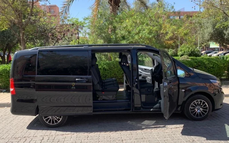Hire car with driver from Morocco Tour Driver agency